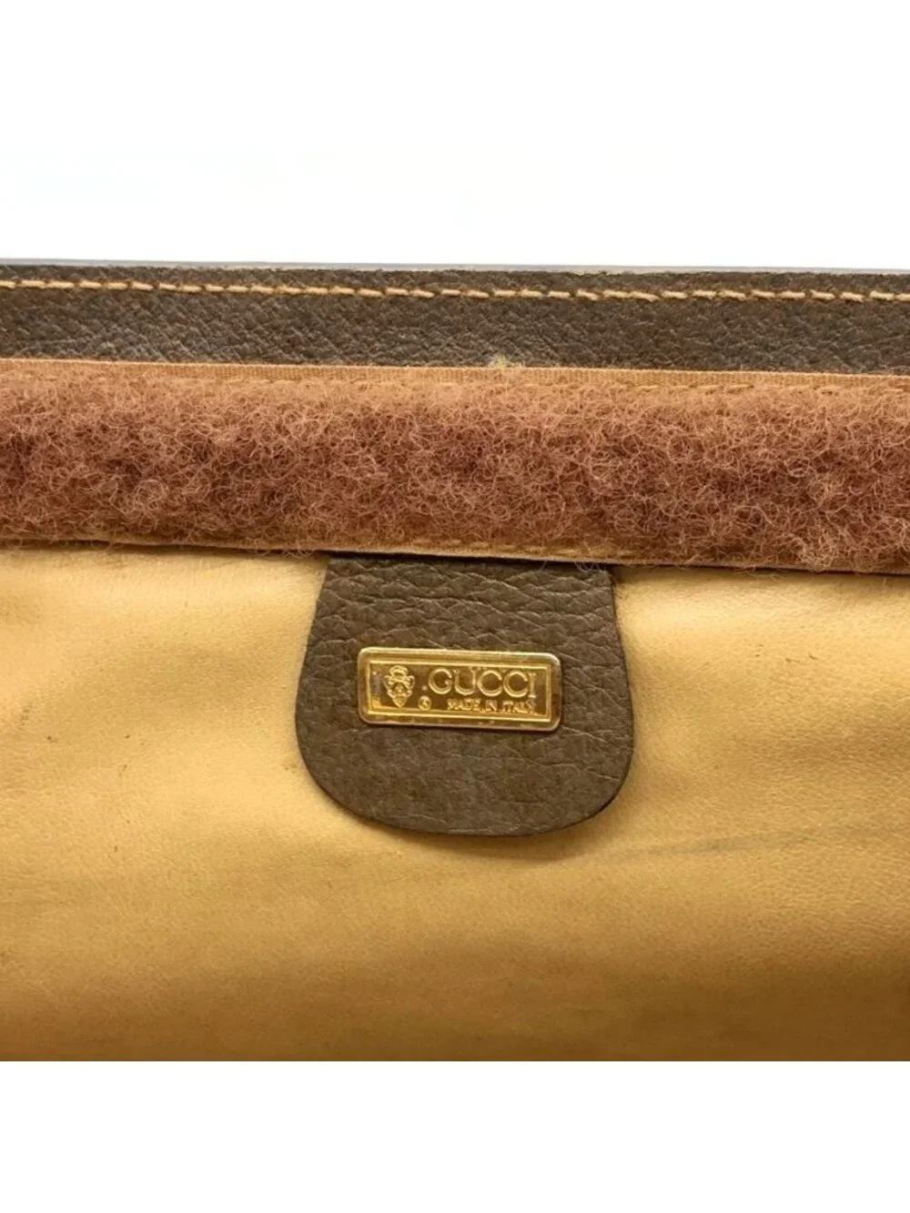 Gucci 014 56 Clutch GG Supreme Canvas Vintage Brown